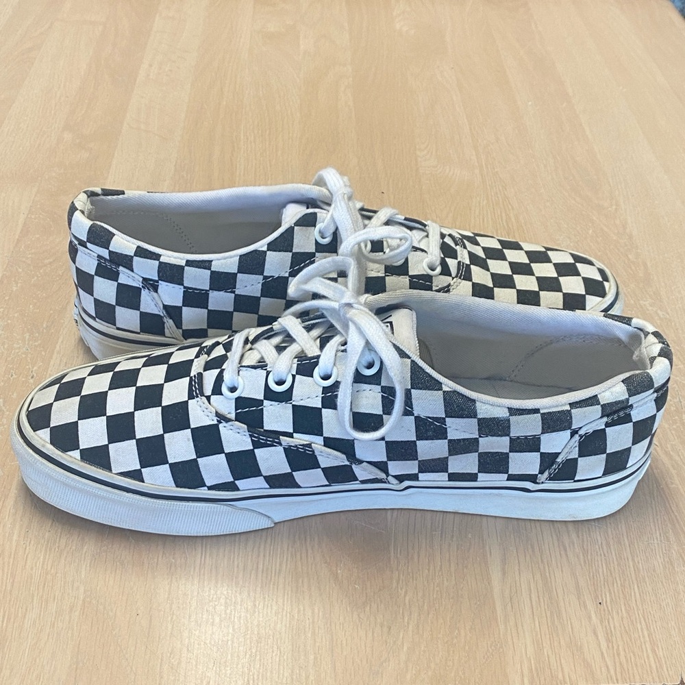 Vans Black/White Women 9.5 Checkered Off The Walk Lace-up Skate Sneakers - Picture 3 of 6